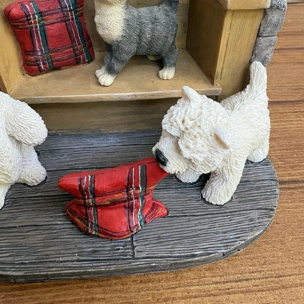 Leonardo Collection Westie Dogs Gray Kitten Figurine No Place Like Home 1998